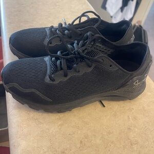 Under Armour Hovr Sonic 5 shoes